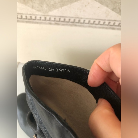 Slip on black leather boot - Picture 8 of 9